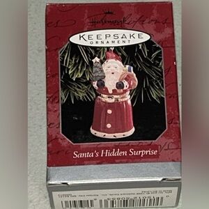 Vintage 1998 Santa’s Hidden Surprise Hallmark Keepsake Ornaments Hinged In Box